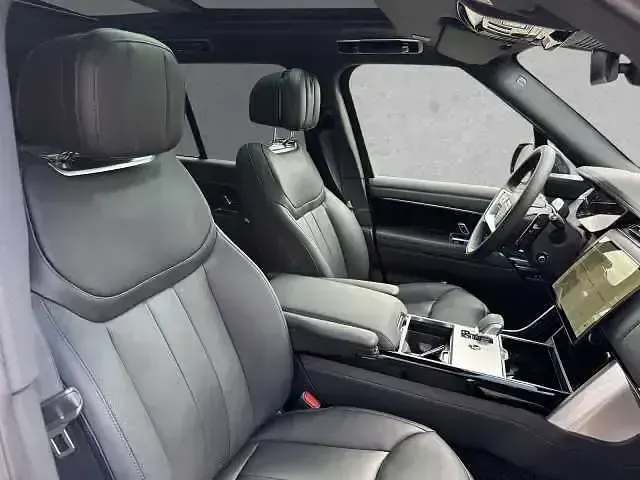Gebraucht Land Rover Range Rover HSE 530 PS (389 kW) 2026 Santorini black SUV