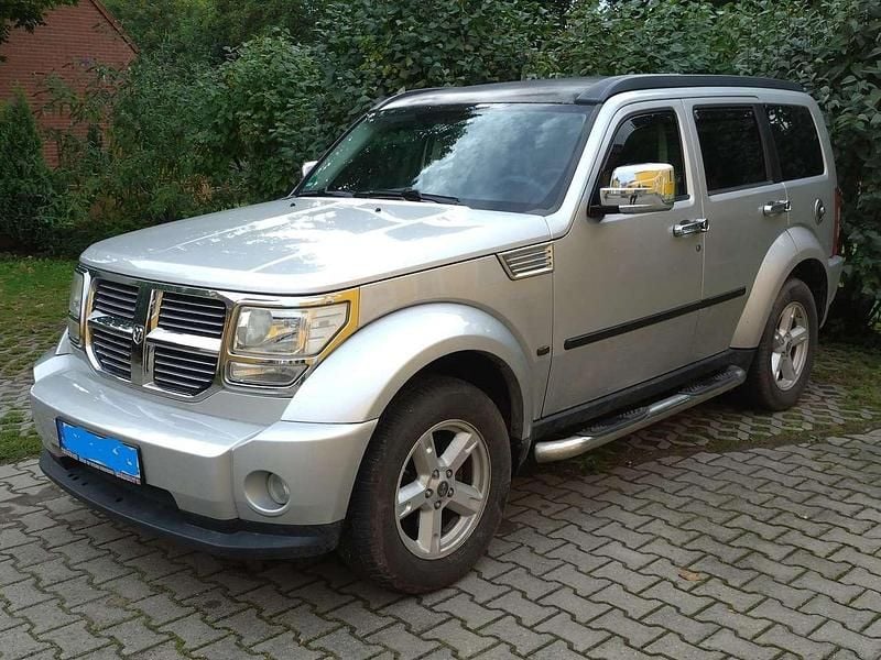 Gebraucht Dodge Nitro SXT 177 PS (130 kW) 2009 Silber SUV