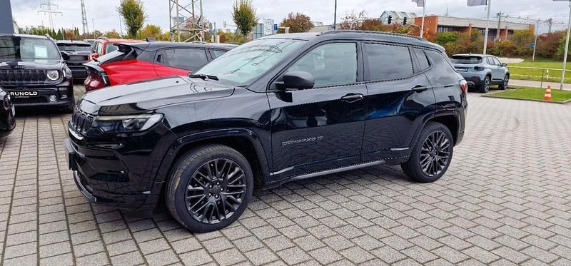 Gebraucht Jeep Compass 80th Anniversary 150 PS (110 kW) 2021 Schwarz SUV