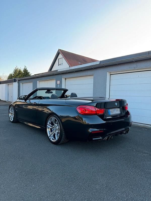 Gebraucht BMW M4 Cabriolet 431 PS (317 kW) 2017 Schwarz Cabrio