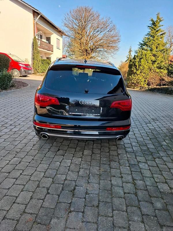 Gebraucht Audi Q7 S-Line 244 PS (179 kW) 2012 Schwarz SUV