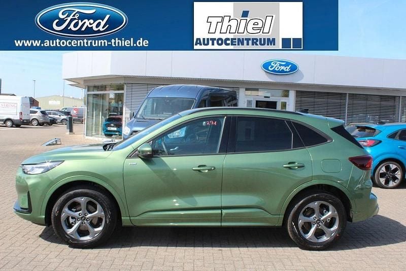 Ny Ford Kuga ST-Line 152 HK (111 kW) 2026 Grøn SUV