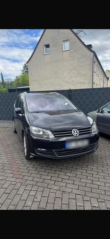 Schwarz Gebraucht 2011 VW Sharan Van / Kleinbus | 8.600 € (Fairer Preis) - Bild 1/4