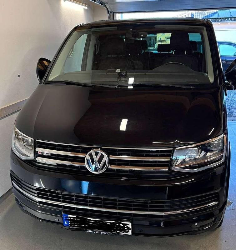 Schwarz Gebraucht 2017 VW T6 Highline Van | 33.500 € (Superpreis) - Bild 1/4
