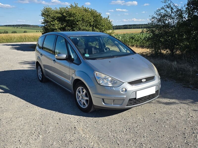 Grau Gebraucht 2006 Ford S-MAX S Van / Kleinbus | 3.600 € (Etwas zu teuer) - Bild 1/4