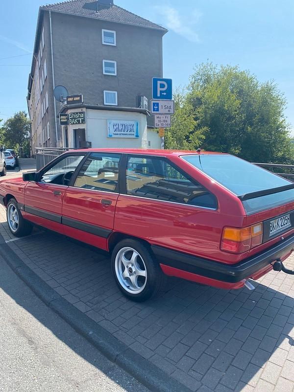 Rot Gebraucht 1985 Audi 100 Kombi | 5.900 € - Bild 1/4