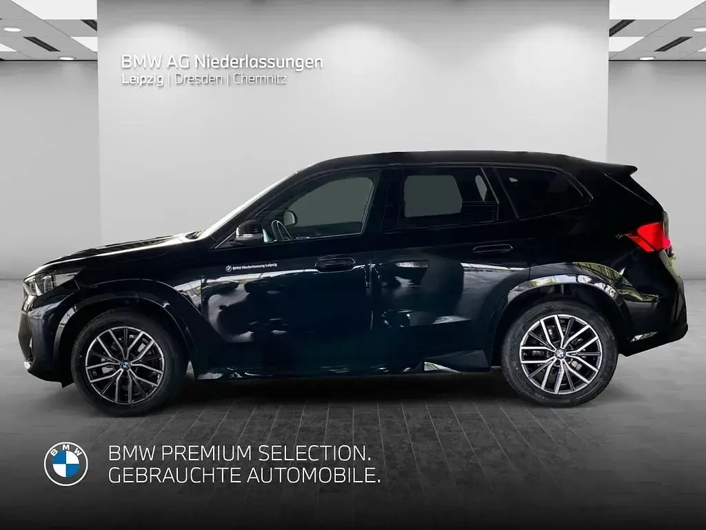 Gebraucht BMW iX1 M Sport 150 kW (204 PS) 2026 Schwarz SUV