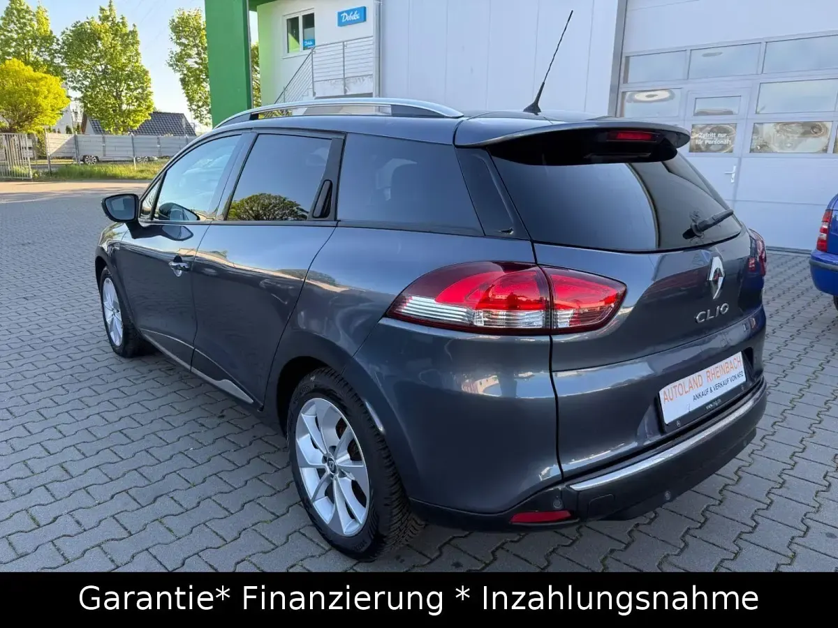 Gebraucht Renault Clio GrandTour LIMITED 90 PS (66 kW) 2017 Grau Kombi