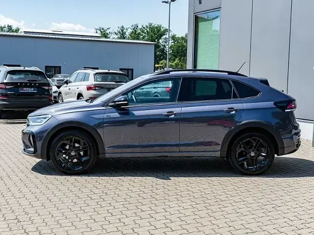 Gebraucht VW Taigo R-line 150 PS (110 kW) 2025 Grau SUV