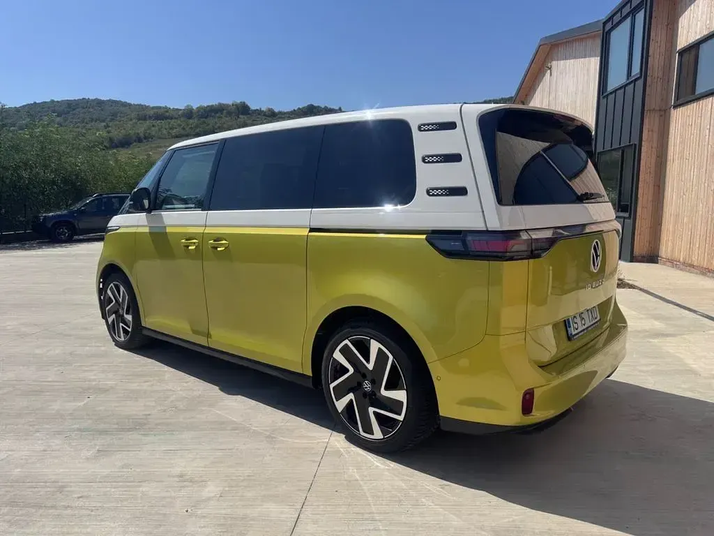 Gebraucht VW ID. Buzz Pro 150 kW (204 PS) 2023 Gelb Van / Kleinbus