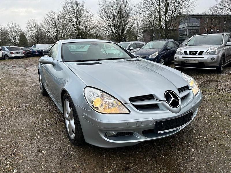 Silber Gebraucht 2004 Mercedes SLK350 Cabrio | 7.650 € (Superpreis) - Bild 1/4