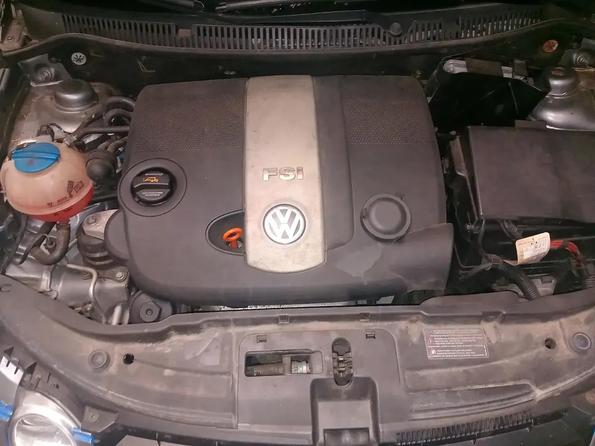Gebraucht VW Polo 86 PS (63 kW) 2004 Grau Kleinwagen