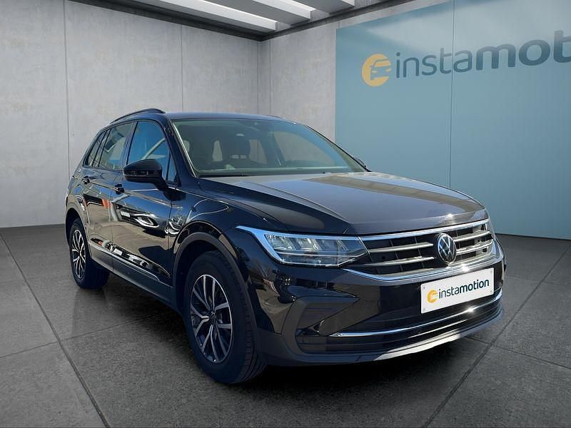 Gebraucht VW Tiguan 150 PS (110 kW) 2022 Schwarz SUV