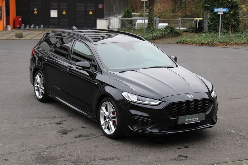 Obsidianschwarz metallic Gebraucht 2021 Ford Mondeo ST-Line Kombi | 17.490 € (Fairer Preis) - Bild 1/4