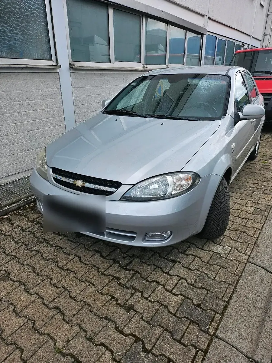 Gebraucht Chevrolet Lacetti 121 PS (88 kW) 2007 Silber Limousine
