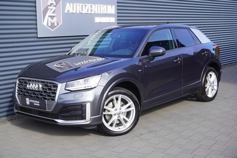 Grau Gebraucht 2020 Audi Q2 S-Line SUV | 24.990 € (Etwas zu teuer) - Bild 1/4