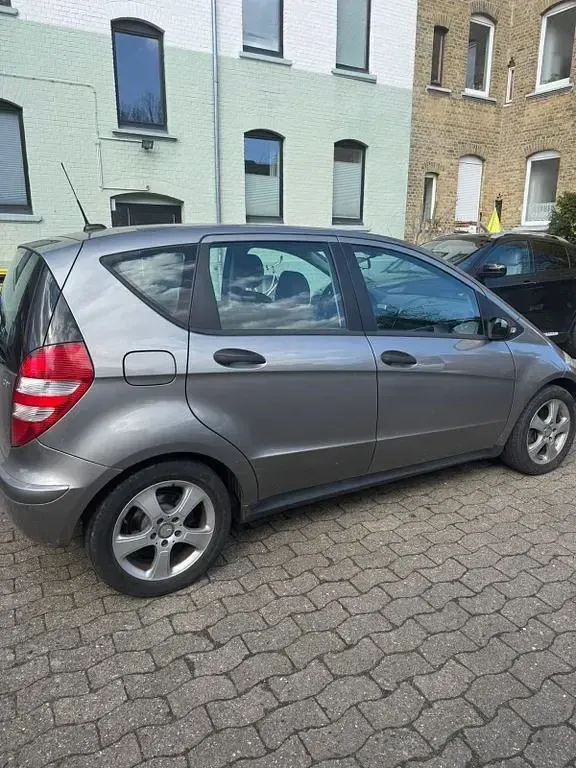 Gebraucht Mercedes A160 Classic 82 PS (60 kW) 2006 Silber Limousine