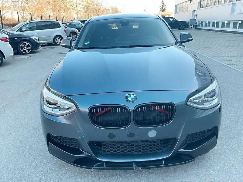 Gebraucht BMW 116 116 PS (85 kW) 2013 Grau Kleinwagen