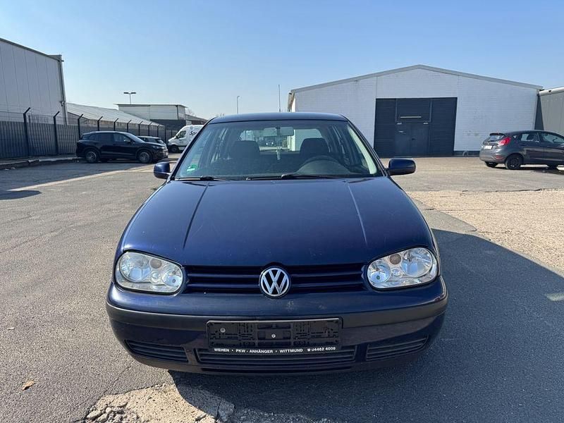 Gebraucht VW Golf IV 101 PS (74 kW) 2000 Blau Limousine