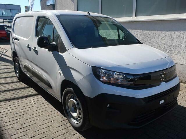 Neu Opel Combo 131 PS (96 kW) 2025 Weiß Van / Kleinbus