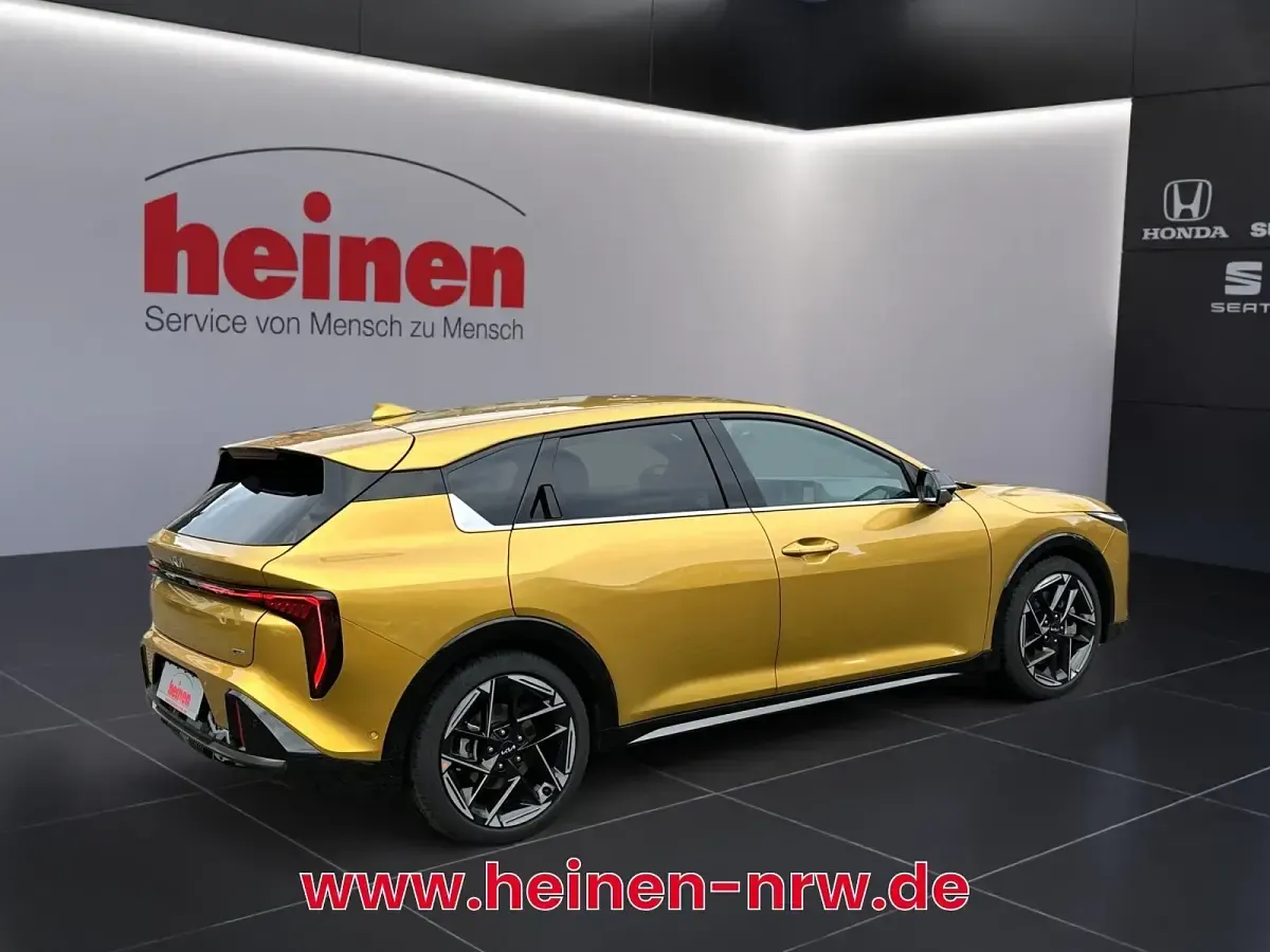 Gebraucht Kia K4 GT-Line 179 PS (131 kW) 2025 Gelb Limousine