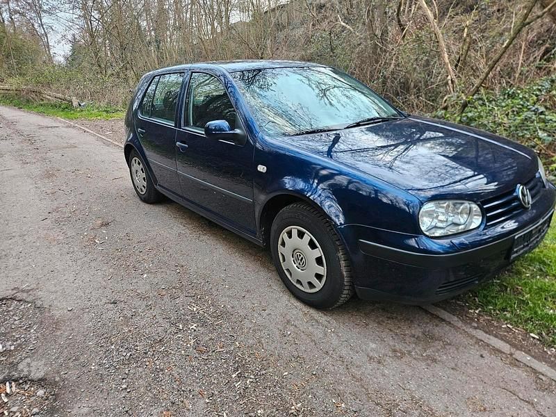 Gebraucht VW Golf IV 75 PS (55 kW) 2001 Limousine