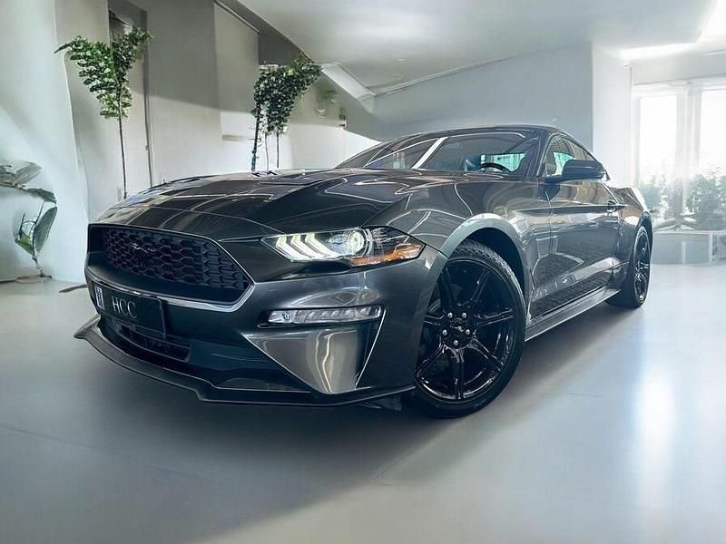 Grau Gebraucht 2020 Ford Mustang | 36.990 € - Bild 1/4
