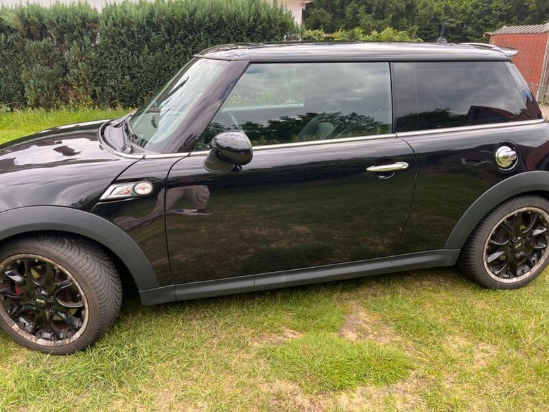 Gebraucht Mini Cooper S Pepper 184 PS (135 kW) 2011 Schwarz Kleinwagen
