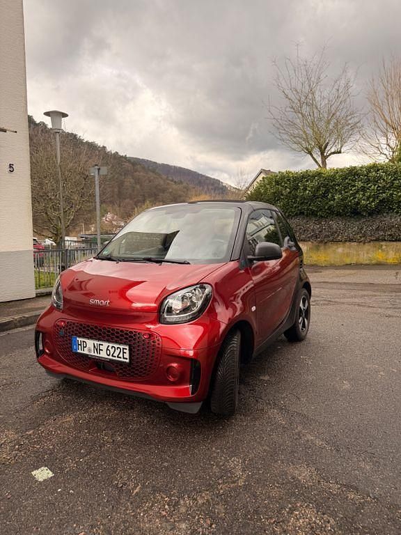 Gebraucht Smart ForTwo Electric Drive 60 kW (82 PS) 2023 Rot Cabrio