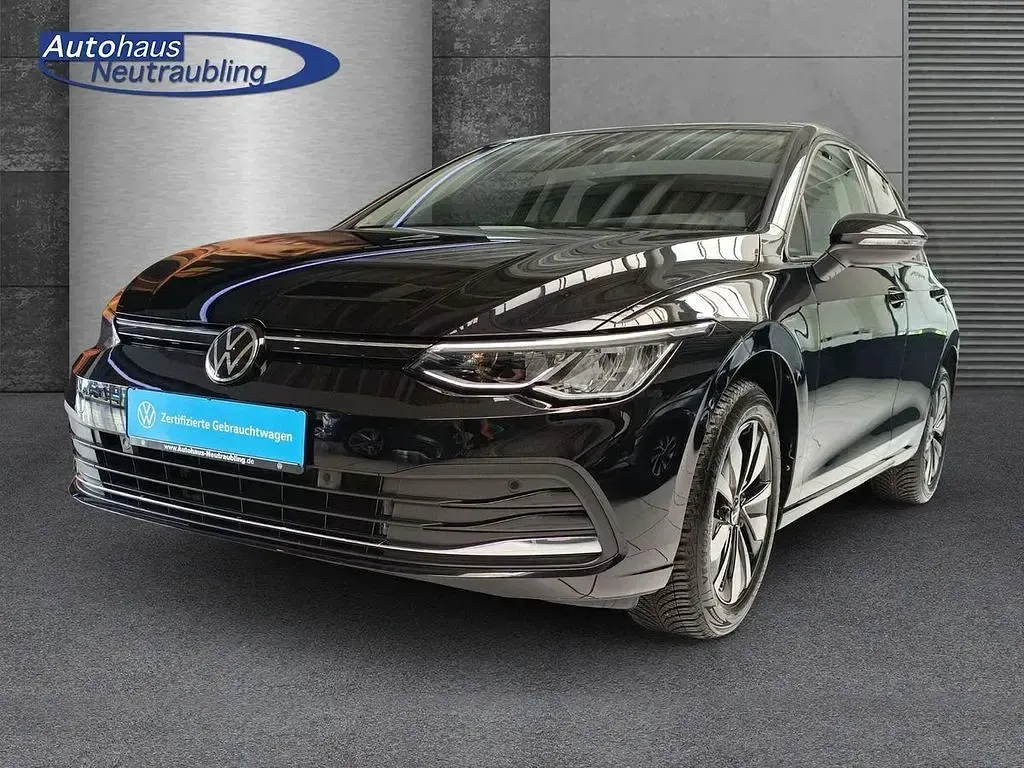 Gebraucht VW Golf VIII Move 110 PS (80 kW) 2024 (schwarz) deep black perleffekt Limousine