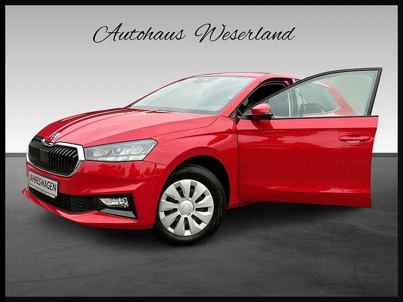 Rot Gebraucht 2024 Skoda Fabia Selection Kleinwagen | 16.990 € (Guter Preis) - Bild 1/2