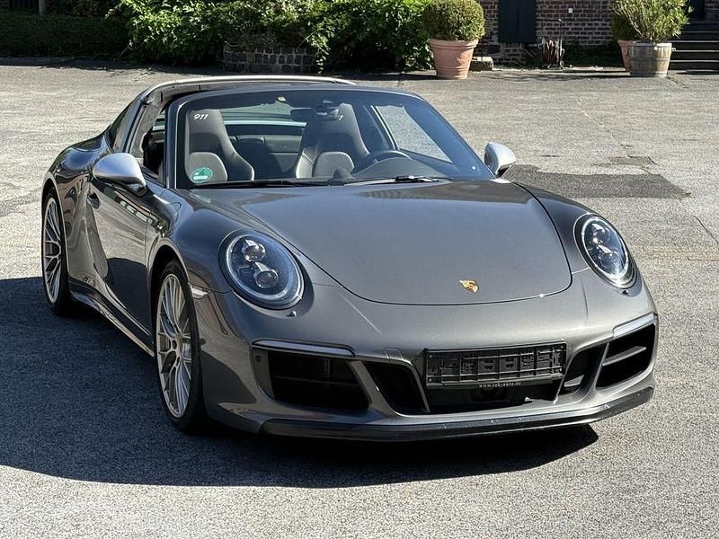 Achatgraumetallic Gebraucht 2019 Porsche 911 Targa 4 Edition Cabrio | 159.790 € - Bild 1/4