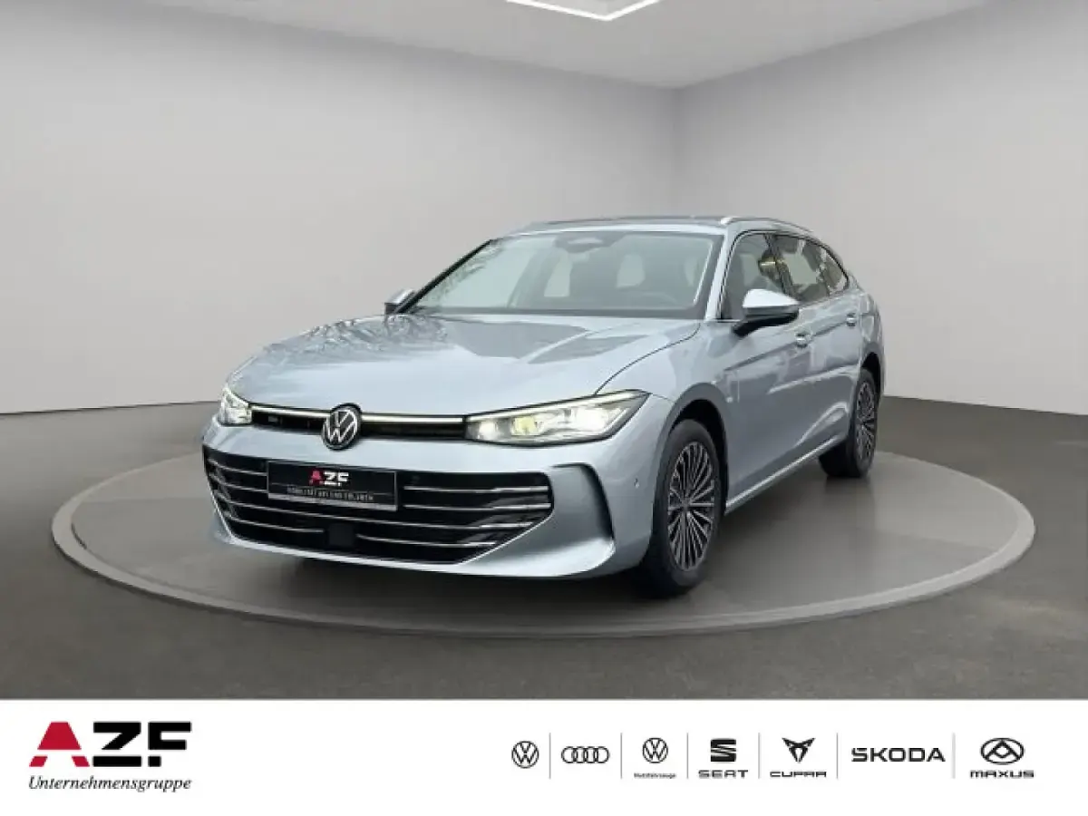 Gebraucht VW Passat Elegance 150 PS (110 kW) 2026 Kombi