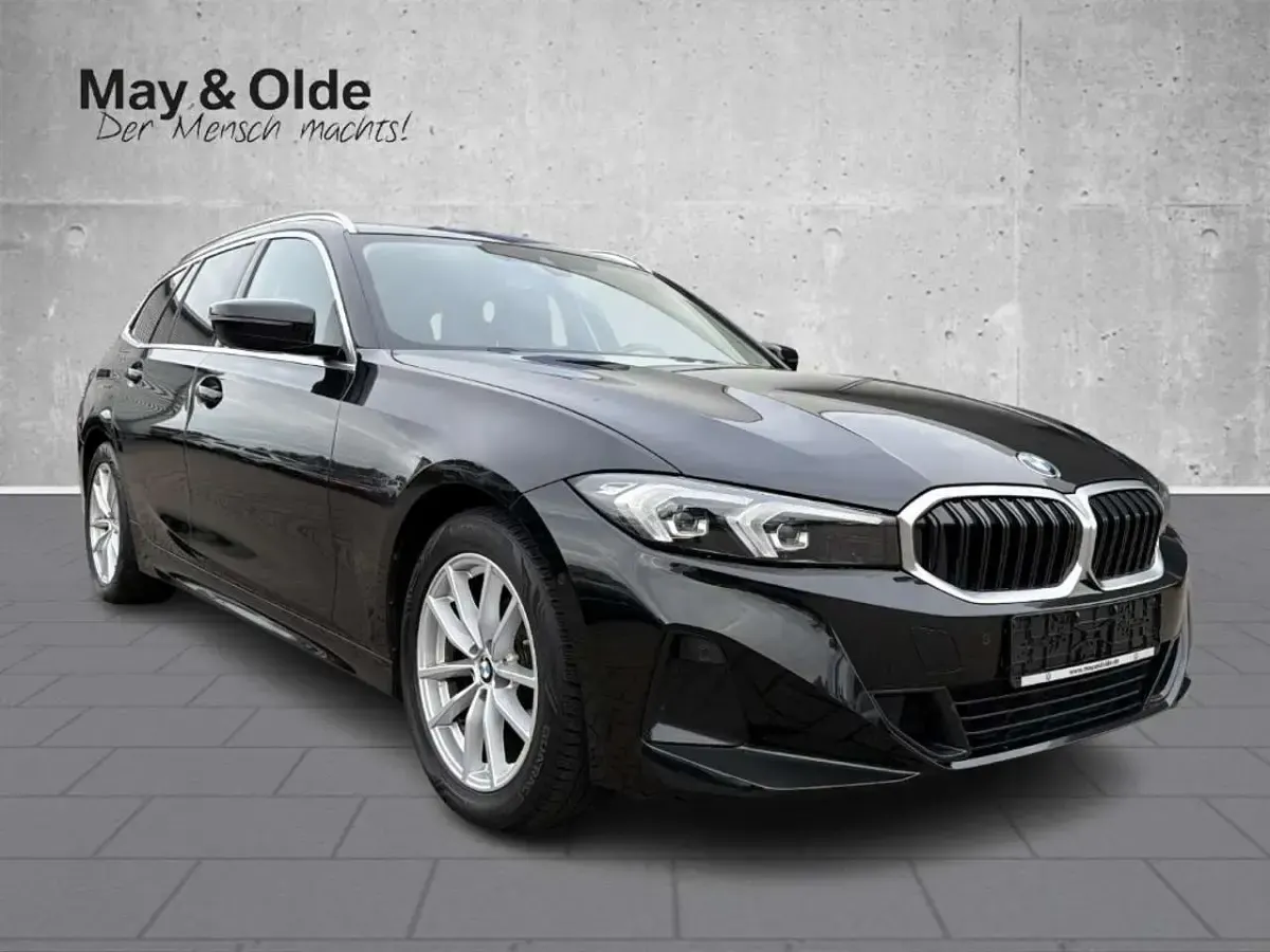 Gebraucht BMW 318 150 PS (110 kW) 2024 Schwarz Kombi
