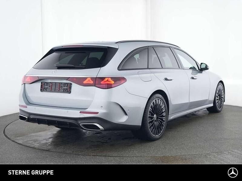 Gebraucht Mercedes E220 AMG 197 PS (144 kW) 2025 Lack hightechsilber Kombi