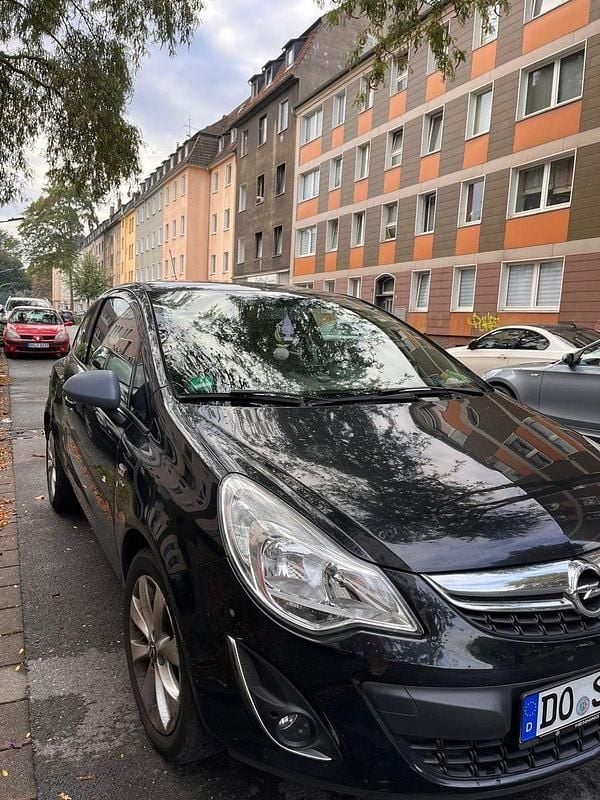 Schwarz Gebraucht 2013 Opel Corsa Active Kleinwagen | 4.400 € (Guter Preis) - Bild 1/4