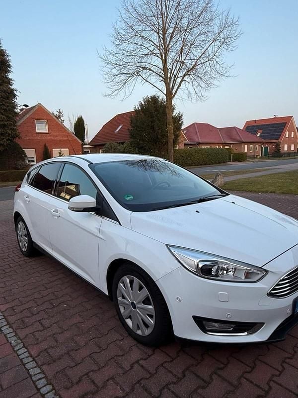 Usata Ford Focus 150 CV (110 kW) 2016 Bianco Berlina