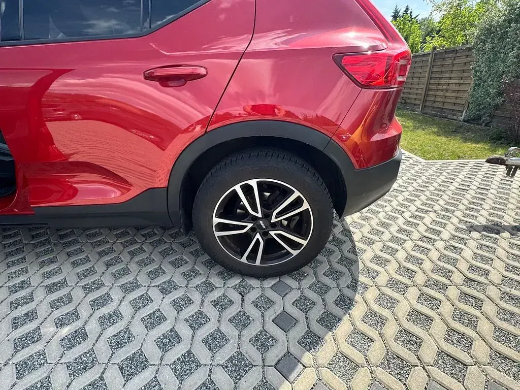 Gebraucht Volvo XC40 156 PS (114 kW) 2018 Rot SUV