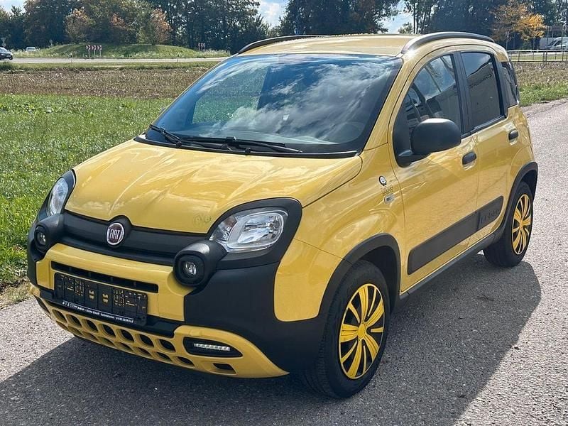 Gelb Gebraucht 2020 Fiat Panda Kleinwagen | 9.290 € (Fairer Preis) - Bild 1/4