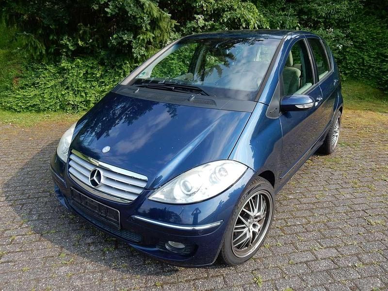 Blau Gebraucht 2005 Mercedes A200 Elegance Limousine | 6.700 € (Teuer) - Bild 1/4