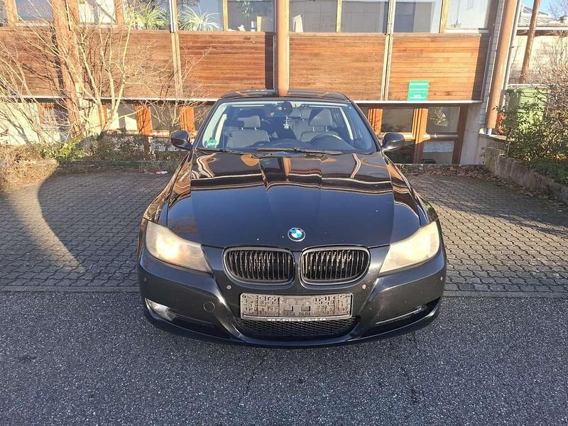 Gebraucht BMW 318 143 PS (105 kW) 2008 Limousine