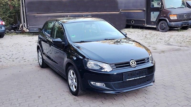 Schwarz Gebraucht 2011 VW Polo Team Kleinwagen | 2.999 € (Superpreis) - Bild 1/4