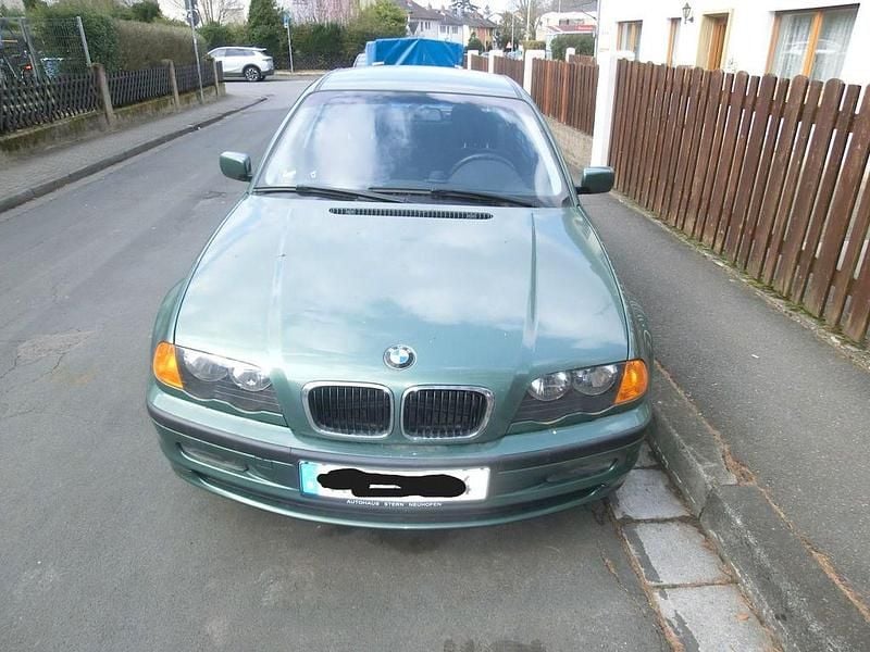 Gebraucht BMW 318 116 PS (85 kW) 1998 Grün Limousine