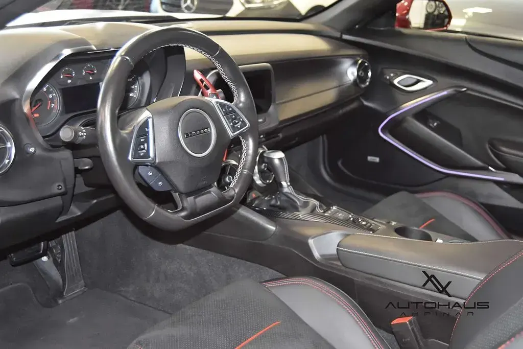 Gebraucht Chevrolet Camaro LA 461 PS (339 kW) 2022 Rot