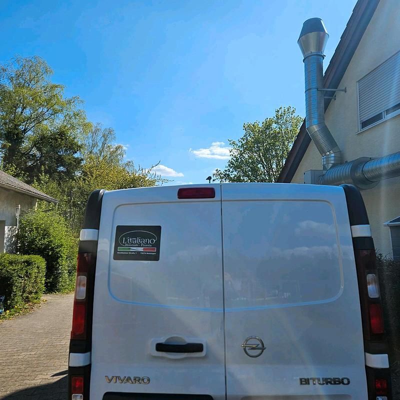 Second-hand Opel Vivaro 120 CP (88 kW) 2017 Alb Monovolum