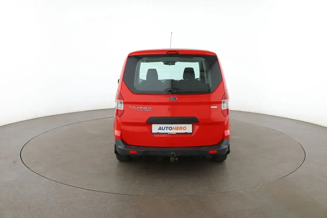Gebraucht Ford Tourneo Courier Ambiente 101 PS (74 kW) 2017 Rot Van / Kleinbus