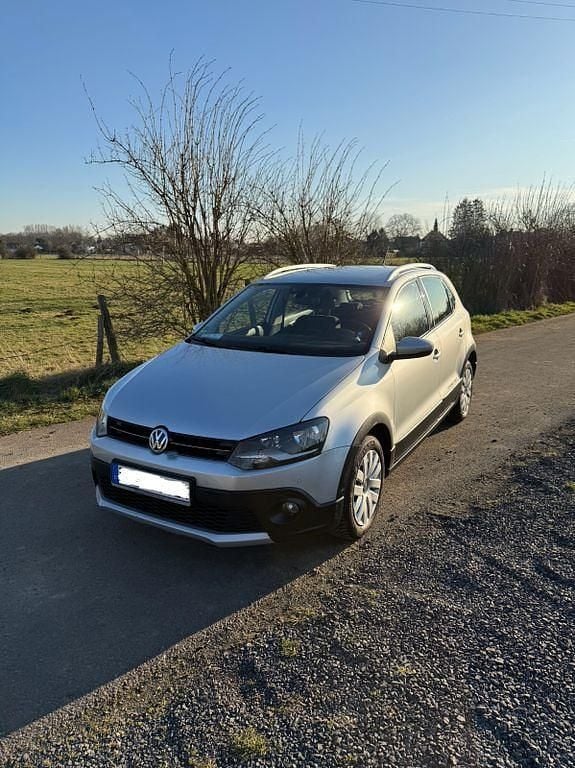 Silber Gebraucht 2014 VW Polo Cross Kleinwagen | 7.500 € (Guter Preis) - Bild 1/4