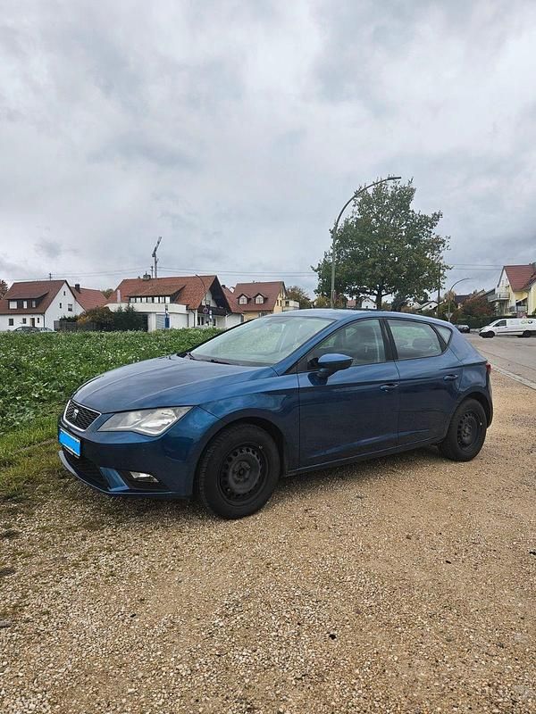 Blau Gebraucht 2013 Seat Leon ST Kombi | 4.500 € (Guter Preis) - Bild 1/4