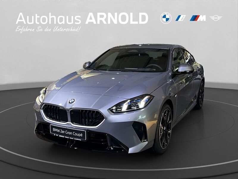 Skyscraper grau metallic Neu 2025 BMW 220 Performance Coupé | 47.600 € (Fairer Preis) - Bild 1/4