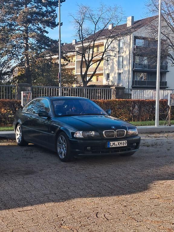 Gebraucht BMW 320 170 PS (125 kW) 2001 Grün Coupé